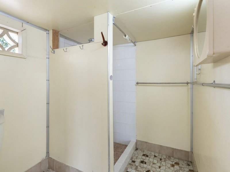 127 Collins Avenue, Edge Hill QLD 4870