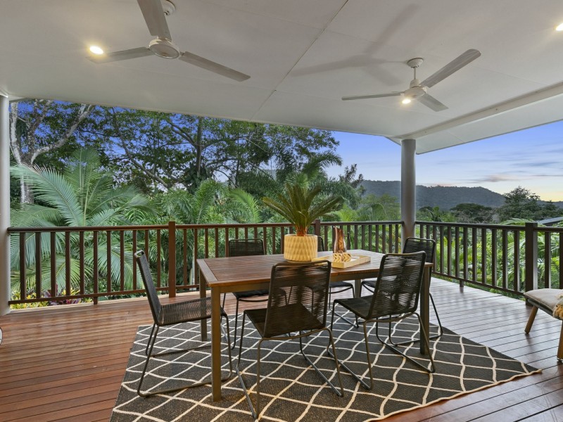 1 Panoramic Place, Whitfield QLD 4870