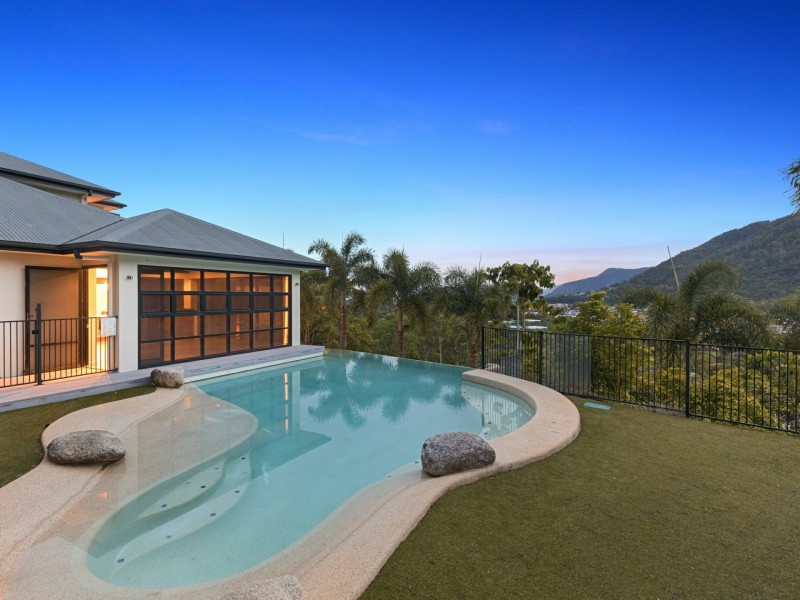 48 East Parkridge Drive, Brinsmead QLD 4870