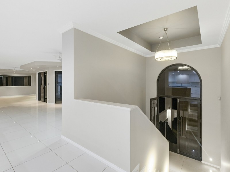 48 East Parkridge Drive, Brinsmead QLD 4870