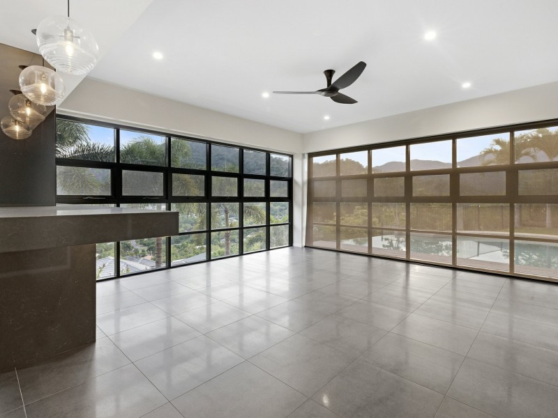 48 East Parkridge Drive, Brinsmead QLD 4870