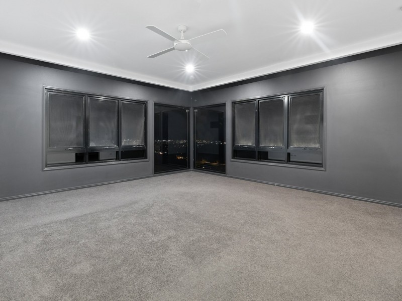 48 East Parkridge Drive, Brinsmead QLD 4870