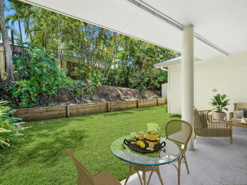 8 Dodd Court, Mooroobool QLD 4870