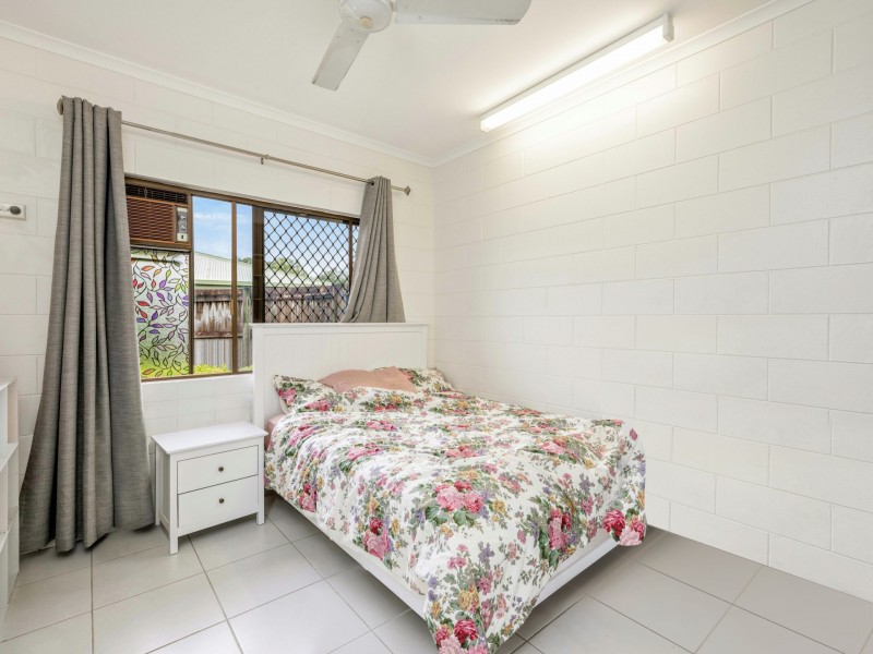 5 Turner Street, Whitfield QLD 4870