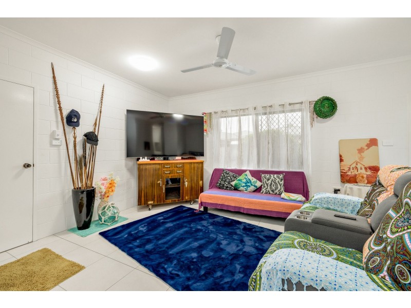 5 Turner Street, Whitfield QLD 4870