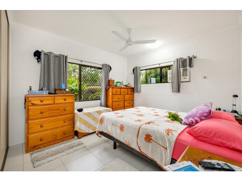 5 Turner Street, Whitfield QLD 4870