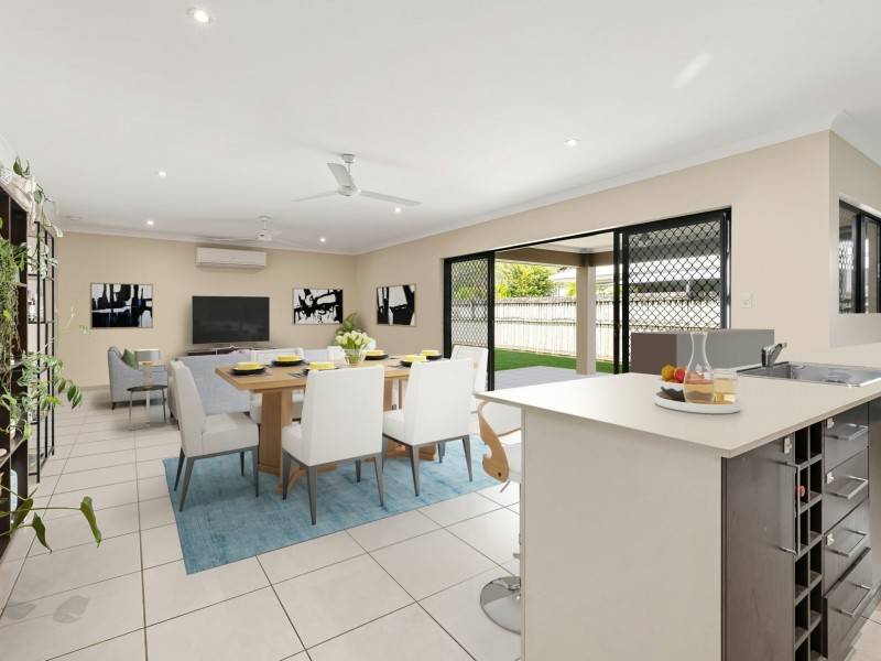 7 Scaglioni Street, Redlynch QLD 4870