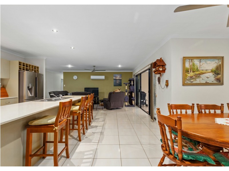 23 Botany Avenue, Redlynch QLD 4870