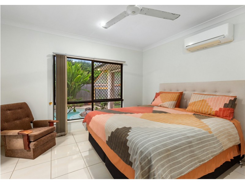 23 Botany Avenue, Redlynch QLD 4870