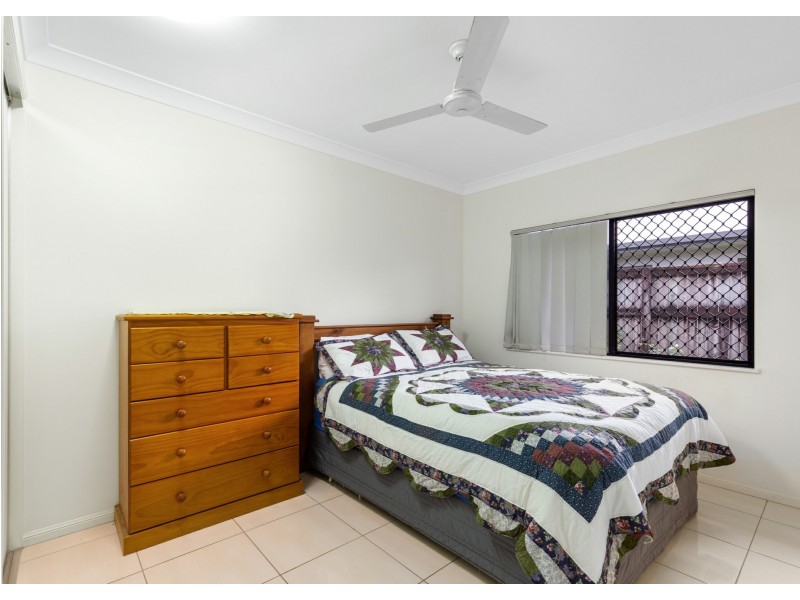 23 Botany Avenue, Redlynch QLD 4870