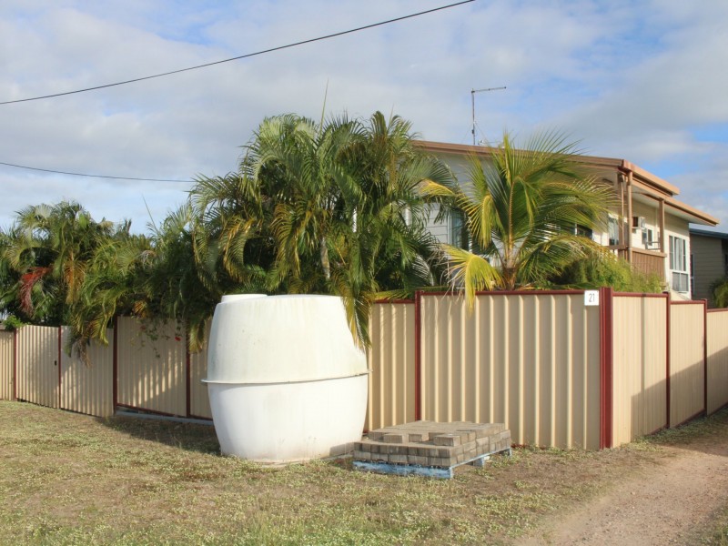 21 Hargrave Street, Thursday Island QLD 4875