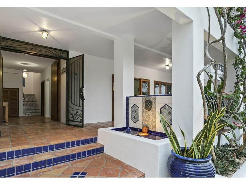 543 McCormack Street, Edge Hill QLD 4870