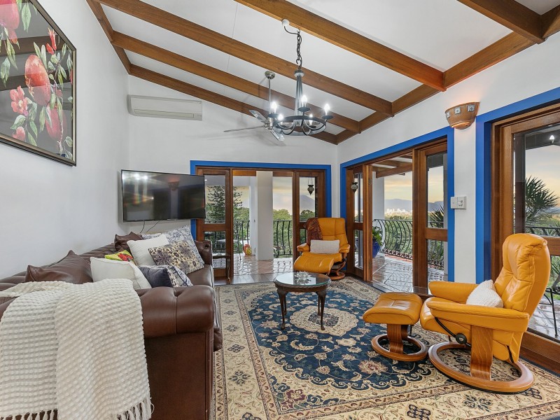 543 McCormack Street, Edge Hill QLD 4870