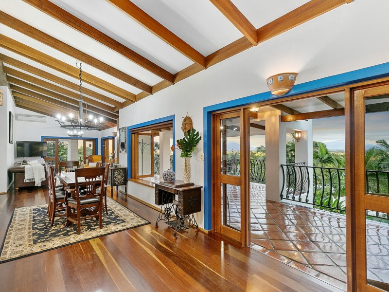 543 McCormack Street, Edge Hill QLD 4870