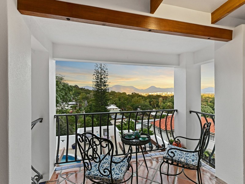 543 McCormack Street, Edge Hill QLD 4870