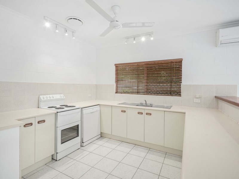 4 Butland Street, Brinsmead QLD 4870