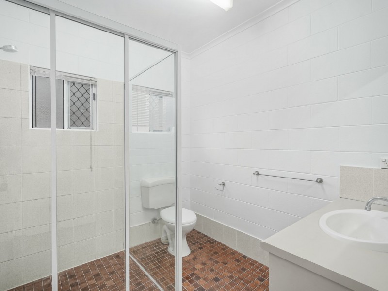 4 Butland Street, Brinsmead QLD 4870