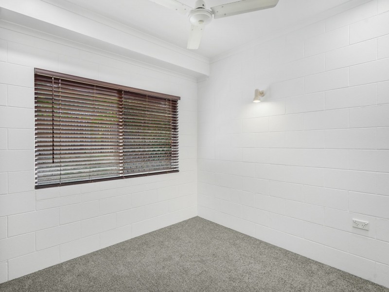 4 Butland Street, Brinsmead QLD 4870