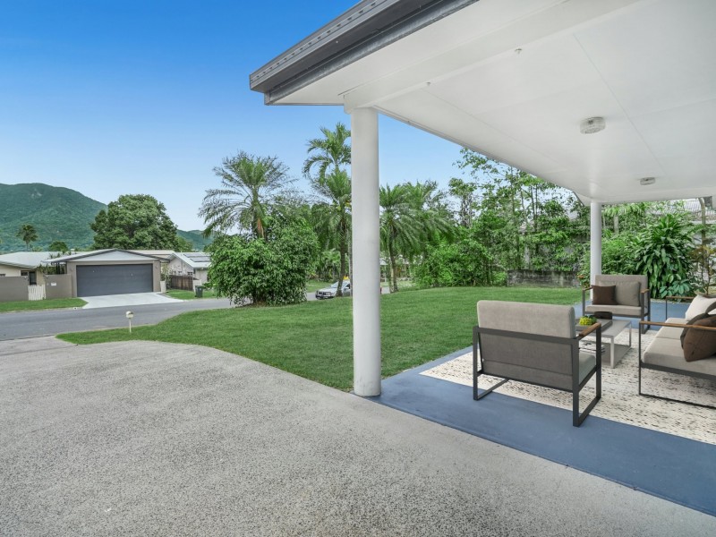 4 Butland Street, Brinsmead QLD 4870