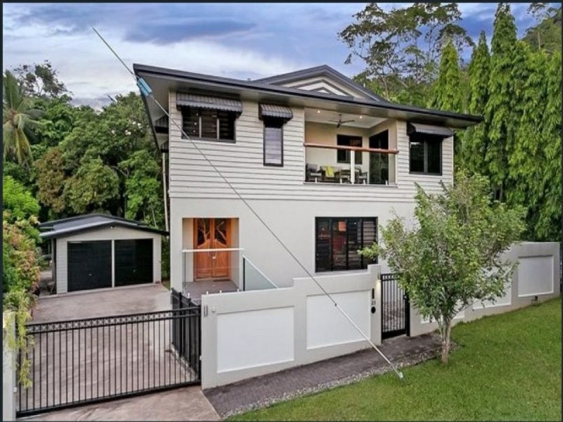 23 Mullins Street, Whitfield QLD 4870