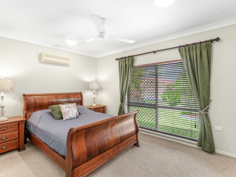 20 Saint Albans Close, Brinsmead QLD 4870