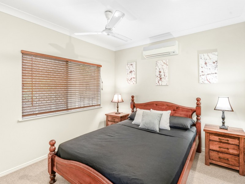 20 Saint Albans Close, Brinsmead QLD 4870