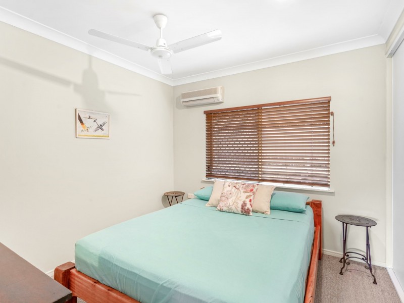 20 Saint Albans Close, Brinsmead QLD 4870