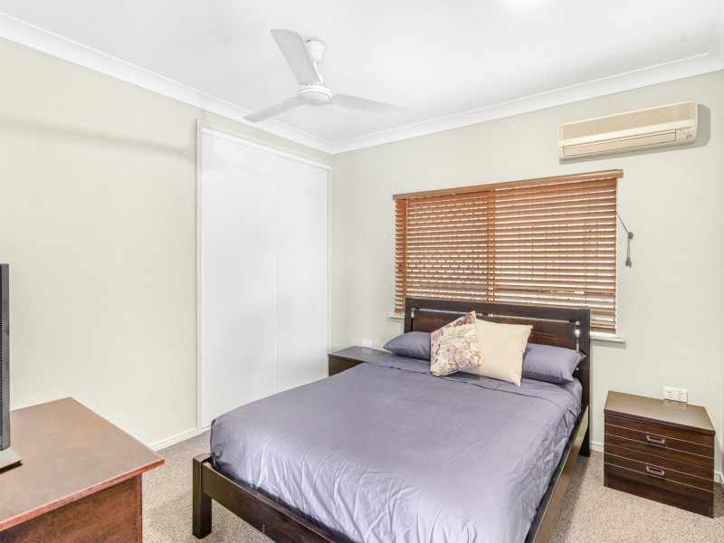 20 Saint Albans Close, Brinsmead QLD 4870