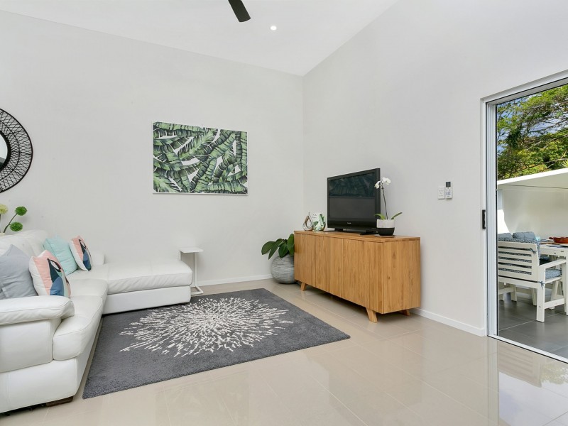241 McManus Street, Whitfield QLD 4870