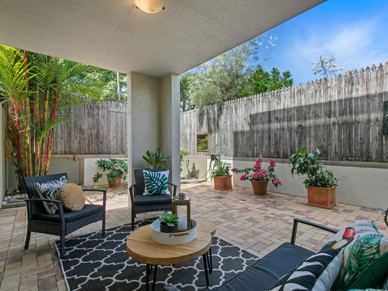 6/111-113 Collins Avenue, Edge Hill QLD 4870