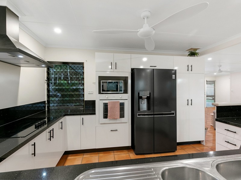 29 Hutchinson Street, Edge Hill QLD 4870