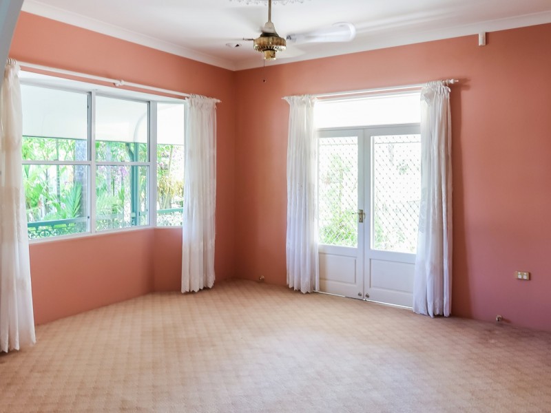 1 Moule Close, Whitfield QLD 4870