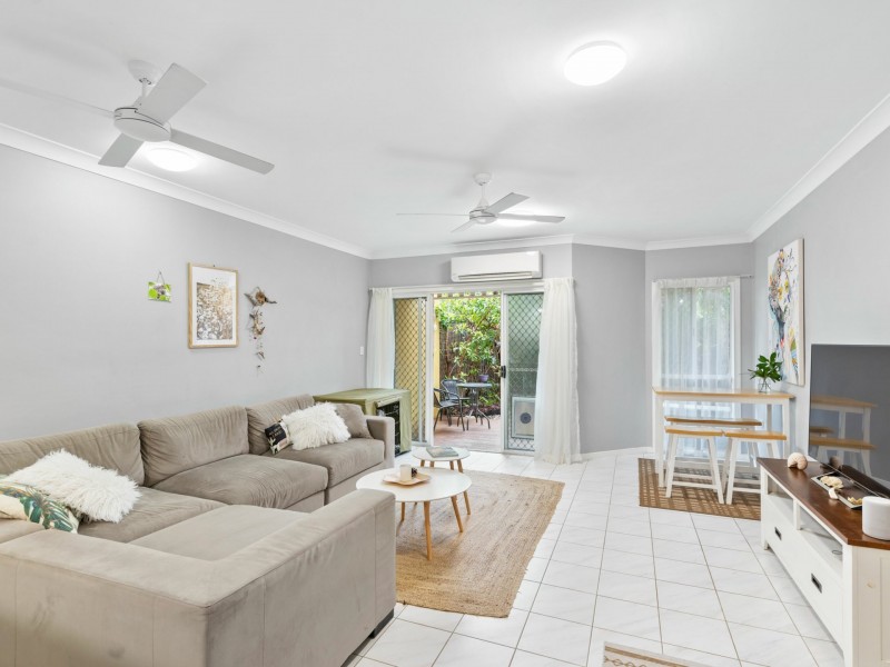 4/1 Springfield Crescent, Manoora QLD 4870
