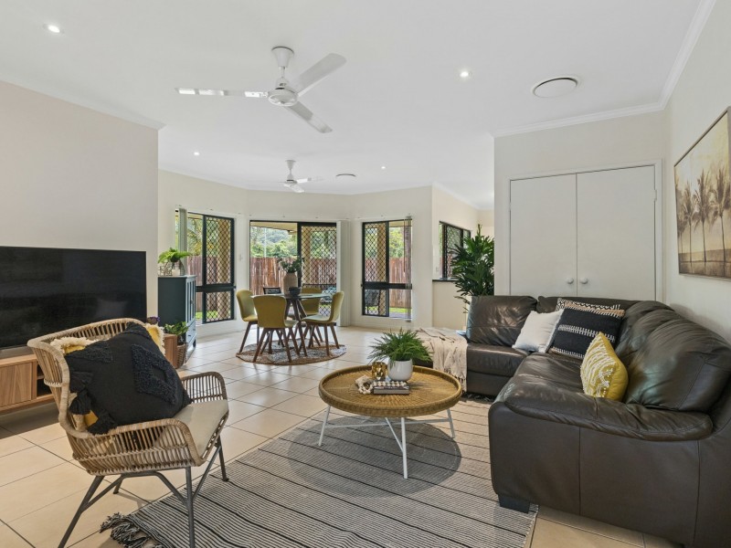 4 East Parkridge Drive, Brinsmead QLD 4870