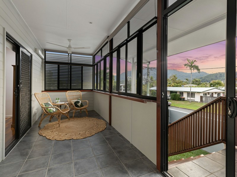 19 Purbeck Place, Edge Hill QLD 4870