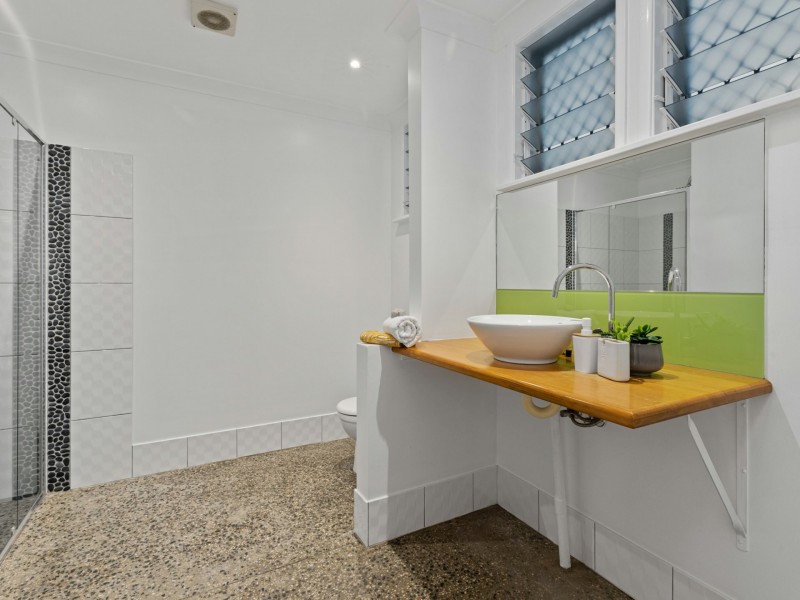 19 Purbeck Place, Edge Hill QLD 4870