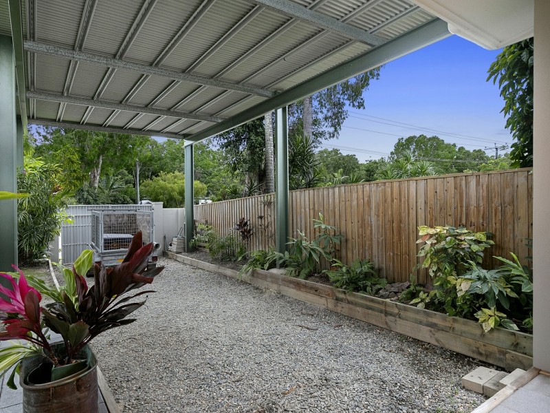 25 Endeavour Road, Clifton Beach QLD 4879