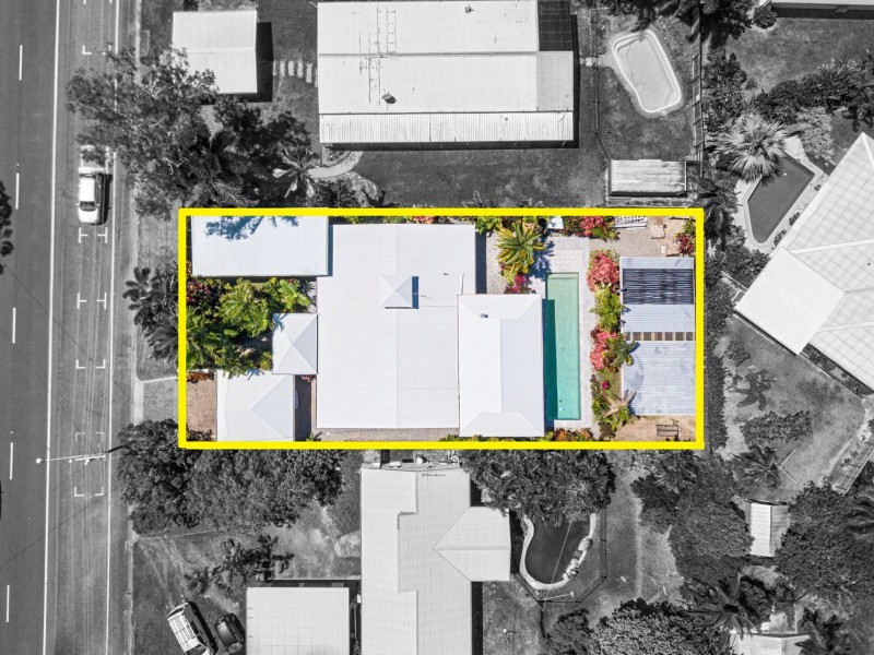 25 Endeavour Road, Clifton Beach QLD 4879