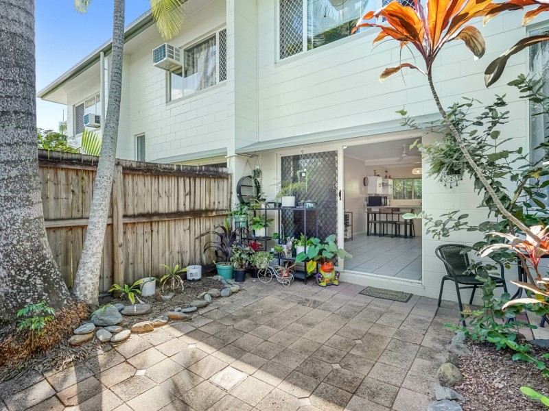 3/126 Pease Street, Manoora QLD 4870