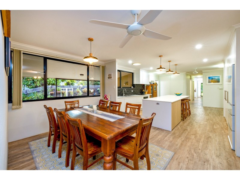 52 Nolan Street, Whitfield QLD 4870