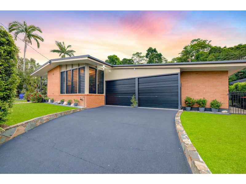 52 Nolan Street, Whitfield QLD 4870