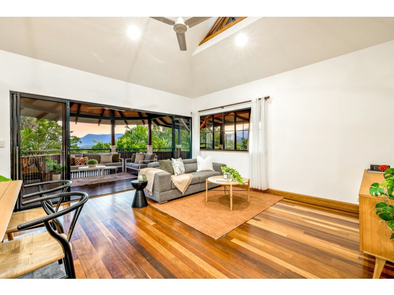 3 Queenley Close, Edge Hill QLD 4870