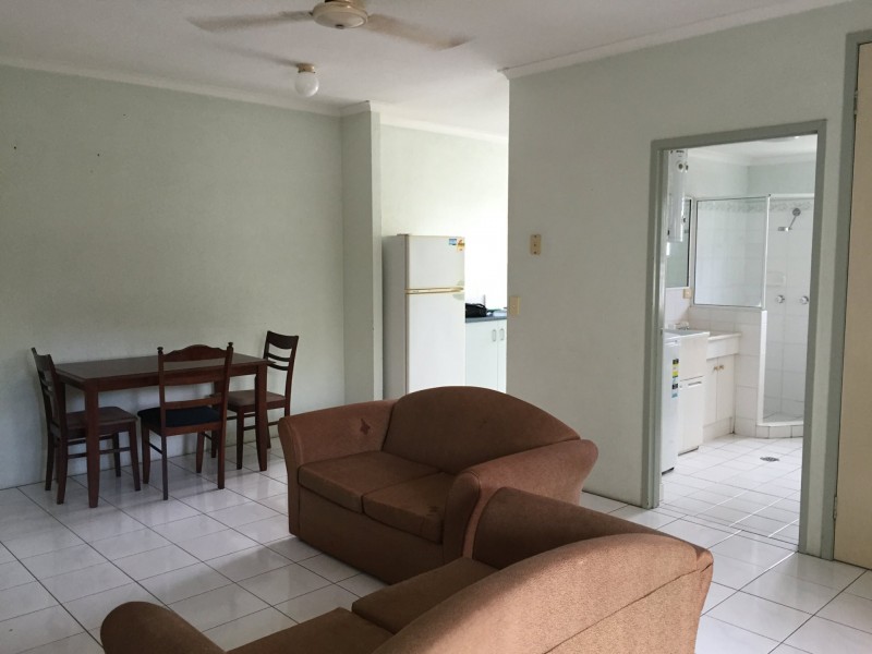 1/150 Pease Street, Manunda QLD 4870