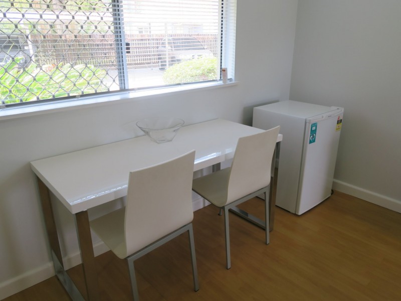 2/6 Chester Court, Manunda QLD 4870