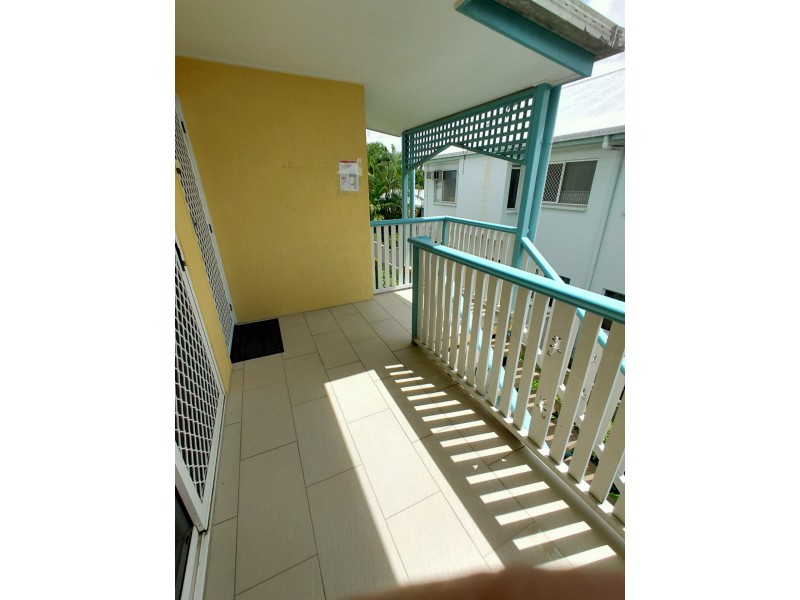 6/27 Balaclava Road, Earlville QLD 4870