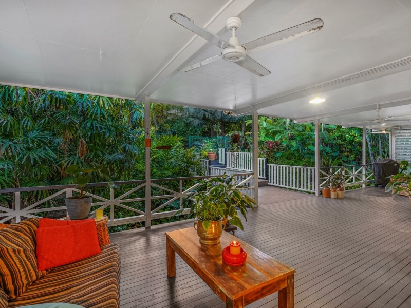 5 Bradford Street, Whitfield QLD 4870