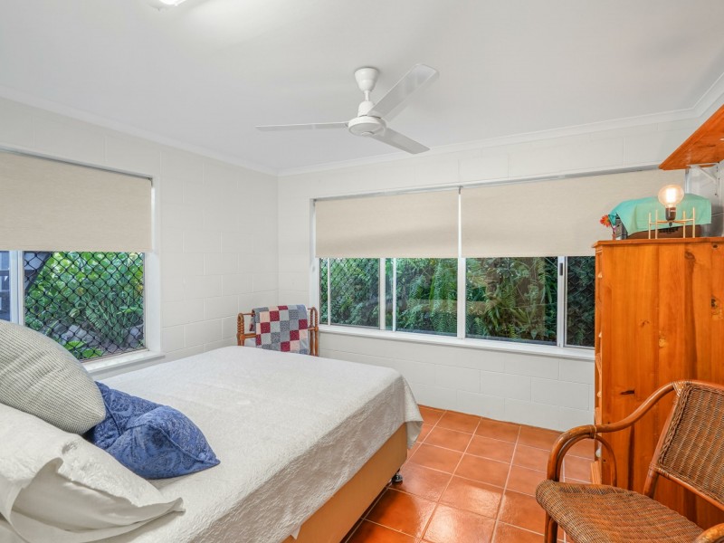 5 Bradford Street, Whitfield QLD 4870