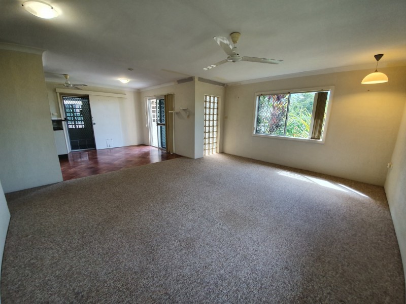 9 Alma Close, Woree QLD 4868