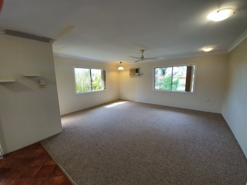 9 Alma Close, Woree QLD 4868