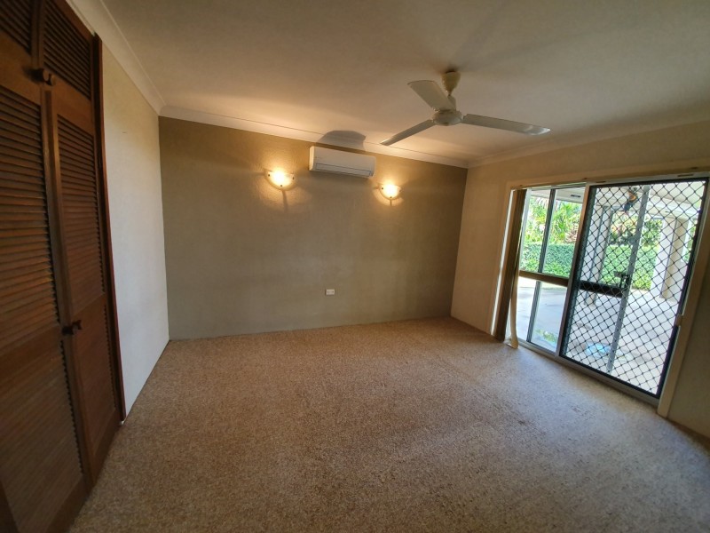 9 Alma Close, Woree QLD 4868